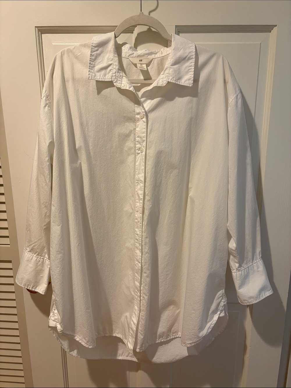 HM Oversized White Button Down Large